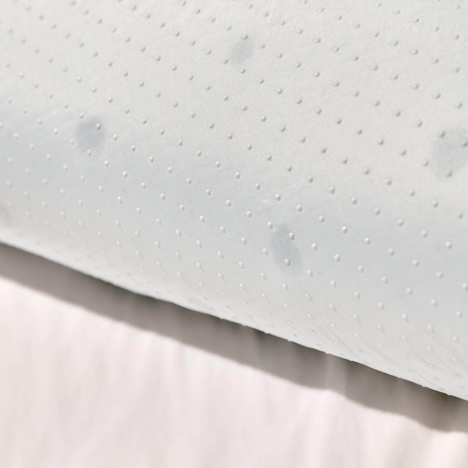 Cooling Memory Foam Mattress Topper - Image 5